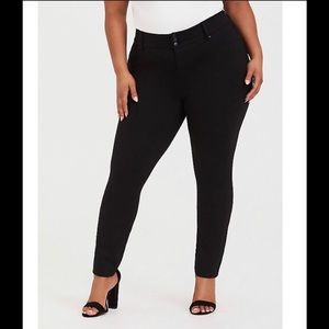 Torrid Skinny Ankle Jeggings